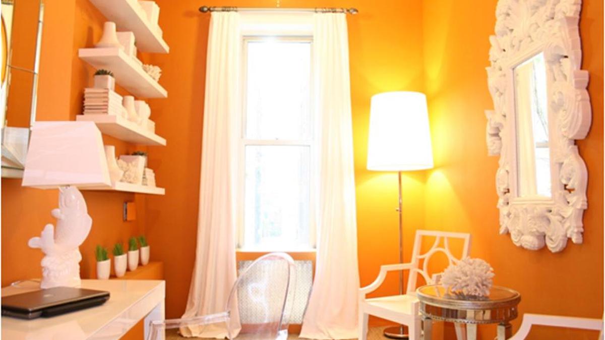 A white mirror (right) pops against a bright wall.