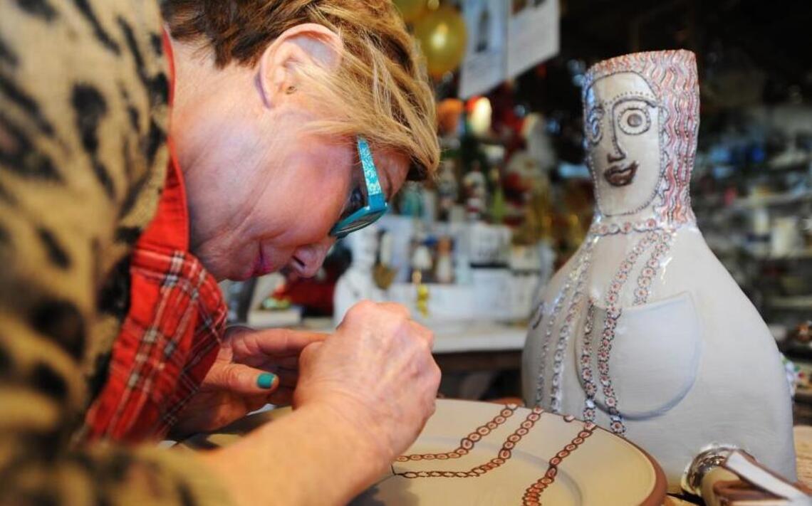 Irma Starr, noted KC ceramicist, creates whimsical pottery for NCECA conference
