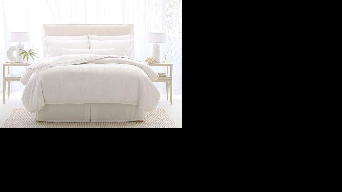 
One Westin Heavenly Bed package includes a mattress, box spring, pillows, bed skirt and cotton linens.
