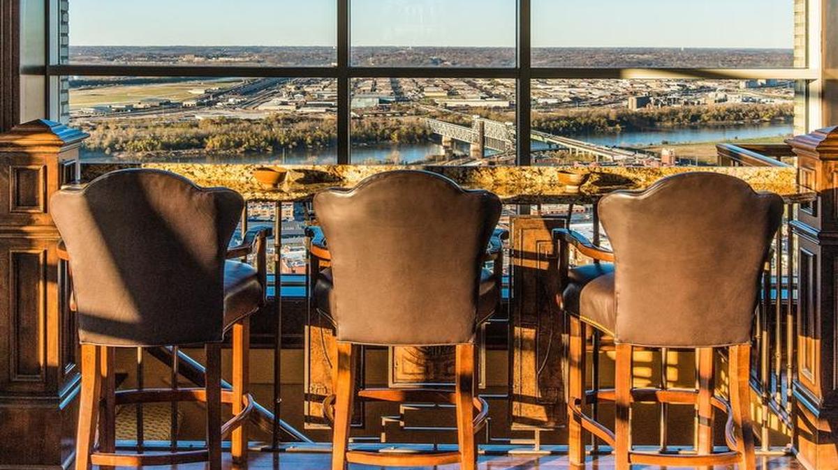The 35th-floor penthouse owned by Alan Antin and Terry Cracraft-Antin at 909 Walnut offers spectacular views of Kansas City.