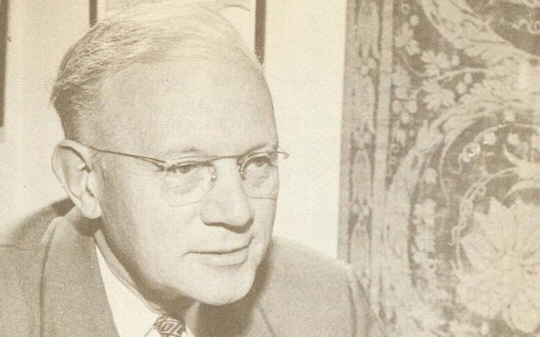 
Edward Tanner
