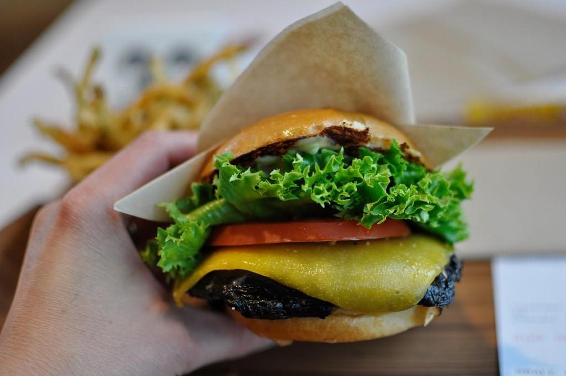 Larkburger’s veggie burger stacks a marinated, roasted portobello mushroom on a bun with lettuce, tomato, griddled onion and house sauce. Customers can add cheese for 79 cents.