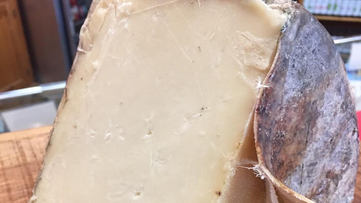 Chandoka, a hard, bandaged cheddar from Wisconsin, is a mixture of goat’s and cow’s milk.