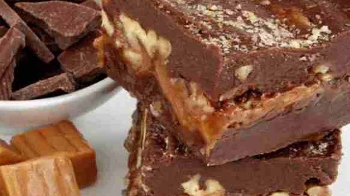Nellie’s Sweet Shoppe in Smithville offers delicious handmade fudge and lots of other sweet treats