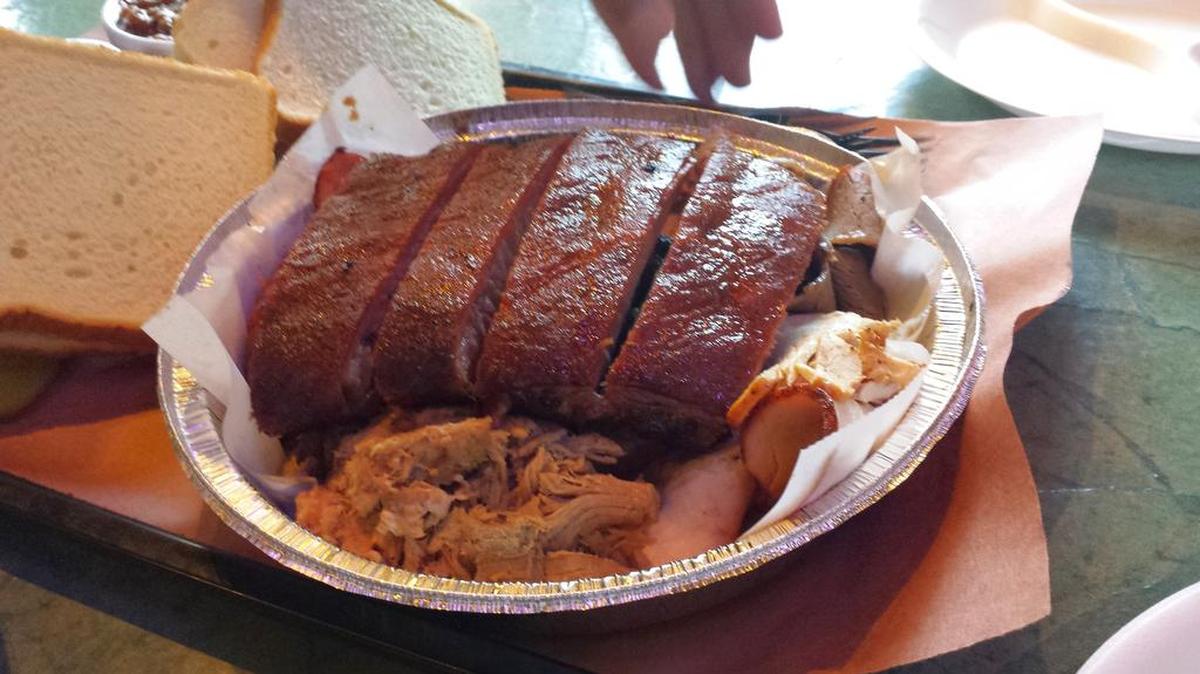 A sampler platter from Slap’s BBQ.