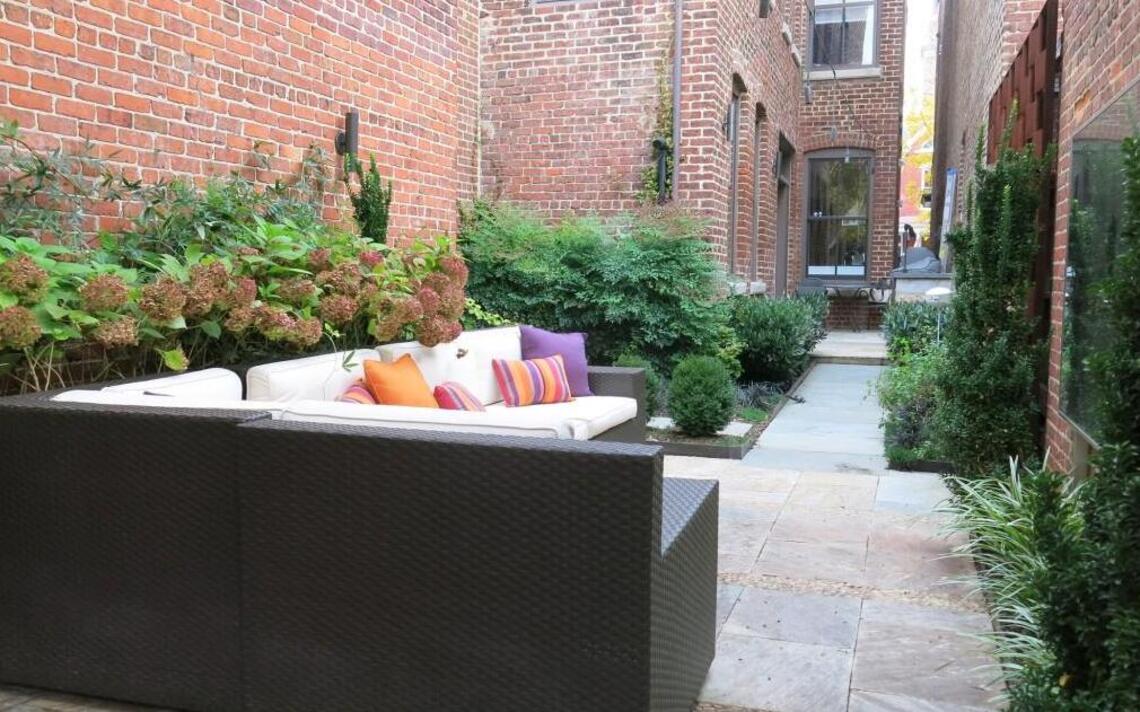 Downsizing the garden, gracefully