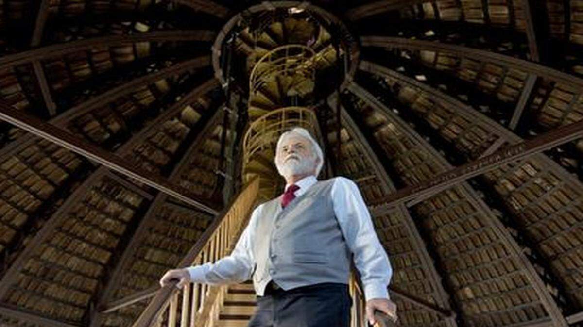 
Kansas statehouse architect Barry Greis supervised the renovation of the Capitol.



