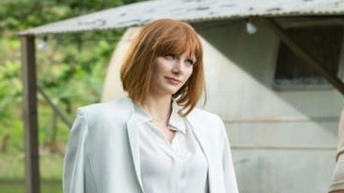 
Bryce Dallas Howard and Chris Pratt star in the upcoming “Jurassic World.”
