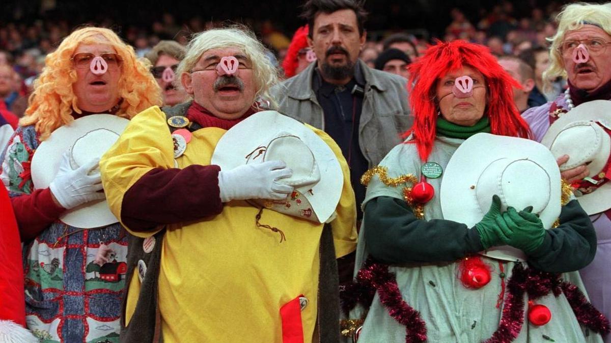 
The Wall Street Journal has determined that Washington football fans have the worst writing skills of any fan base in the NFL.
