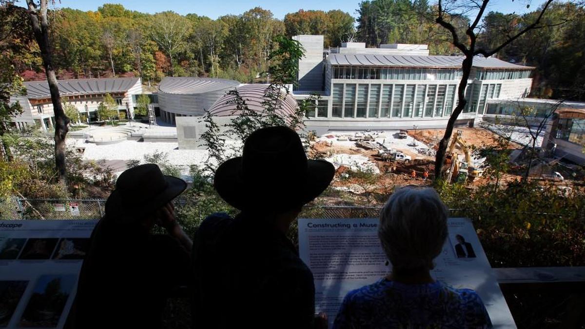 An overlook on the Crystal Bridges Trail allows visitors to watch construction of the Crystal Bridges Museum of American Art in Bentonville, Ark.