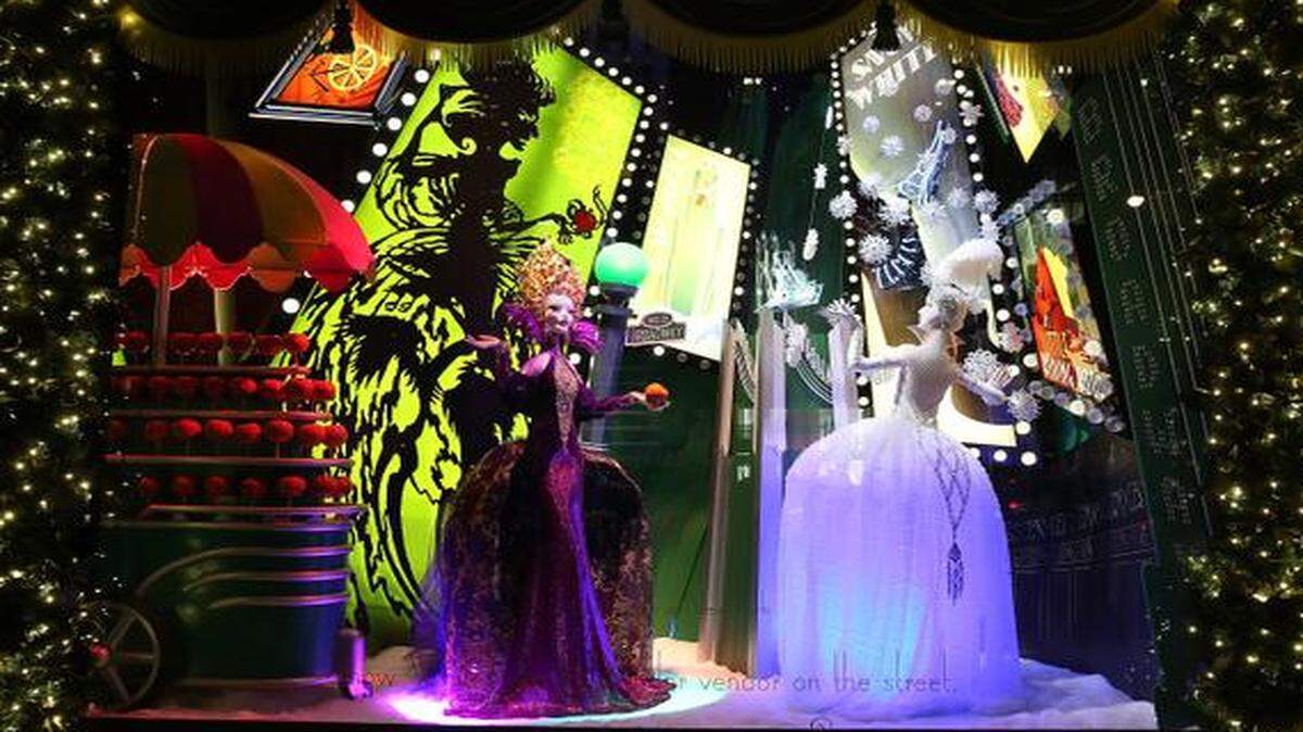
Snow White is among the fairy tales depicted in this year’s holiday windows at Saks Fifth Avenue. 


