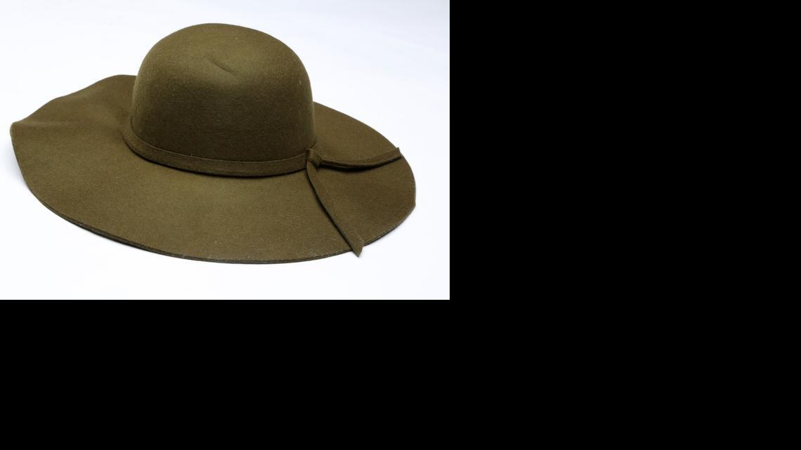 
Keep it easy, breezy and bohemian with this chic 1970s vibe. 
