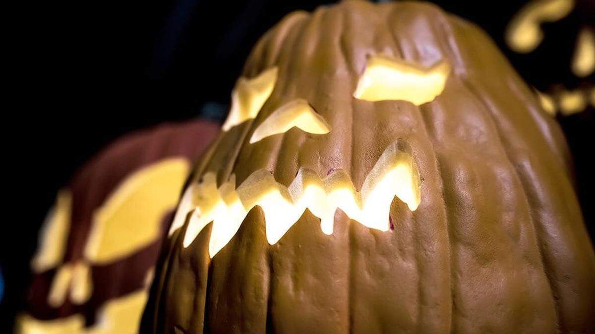 A jack-o’-lantern.