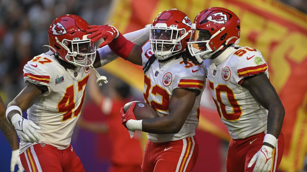 Nick Bolton (32) recovered fumble for touchdown in the first half of Super Bowl LVII between the Kansas City Chiefs and the Philadelphia Eagles on Sunday, Feb. 12, 2023, at State Farm Stadium in Glendale, Arizona.