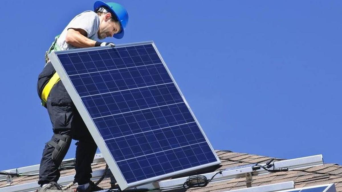 Kansas City is launching a partnership to encourage more people to get solar panels on their homes.