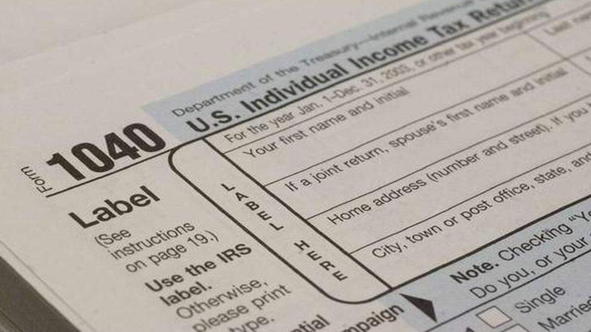 
The Affordable Care Act has affected the tax refunds of 90 percent of the H&R Block customers who had gained health coverage under the act last year.
