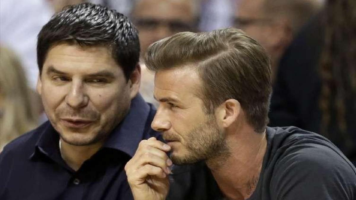 
Sprint CEO Marcelo Claure (left) has called in a friend and business partner, retired English soccer star David Beckham, to help sell Sprint’s service. They are shown here in 2013.
