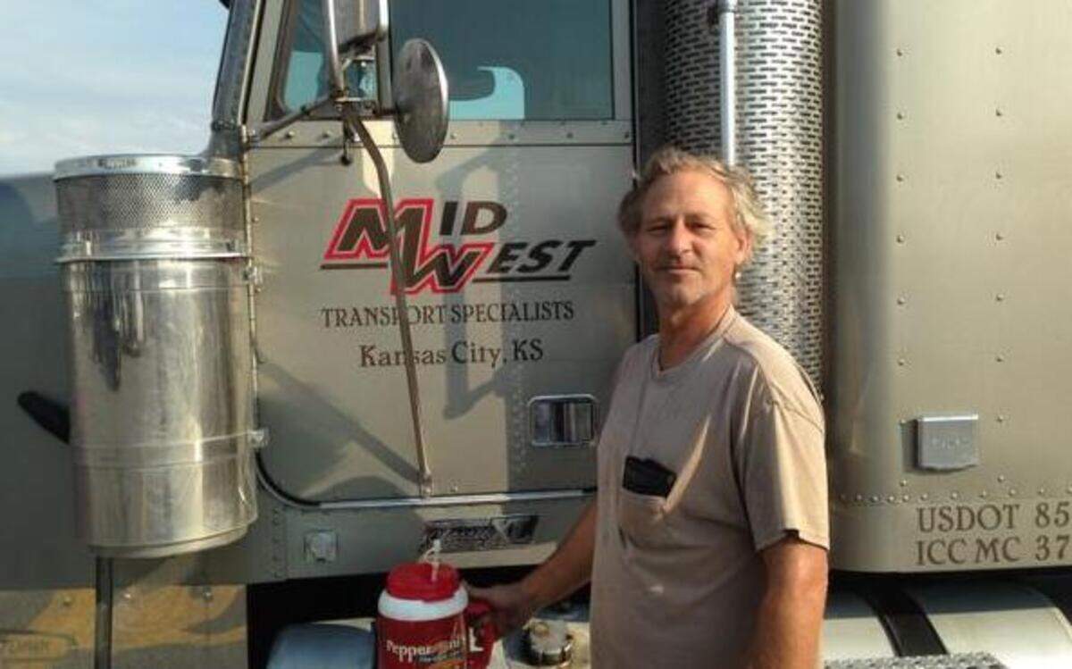 
David Adolph likes driving for Midwest Transport Specialists in Kansas City, Kan., because, “They try to get me home on the weekends.”

