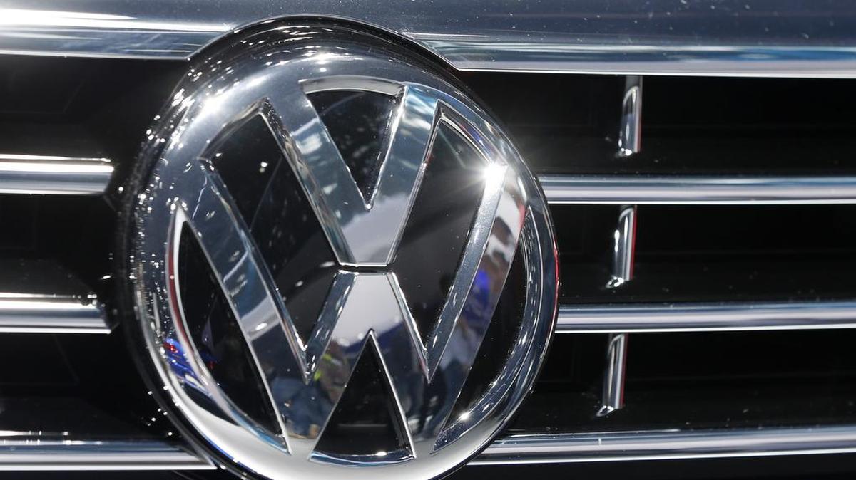 
Volkswagen, Europe’s leading automaker, was forced to admit that 11 million of its diesel cars worldwide were equipped with software that allowed it to cheat on tests of noxious gas emissions. The company now faces a raft of investigations in the United States, Europe and China.

