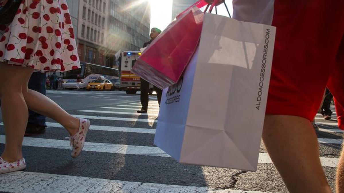 
The cost of living in the U.S. rose in June for the fifth consecutive month, paced by increases in rents that are helping nudge inflation toward the Federal Reserve’s goal.
