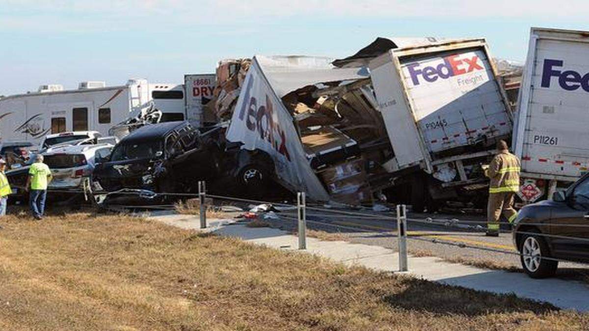 
The U.S. National Transportation Safety Board has made truck safety one of its focal points for 2015. In this southeast Texas pileup in 2012, several dozen people were injured on Interstate 10; the pileup involved more than 50 vehicles.
