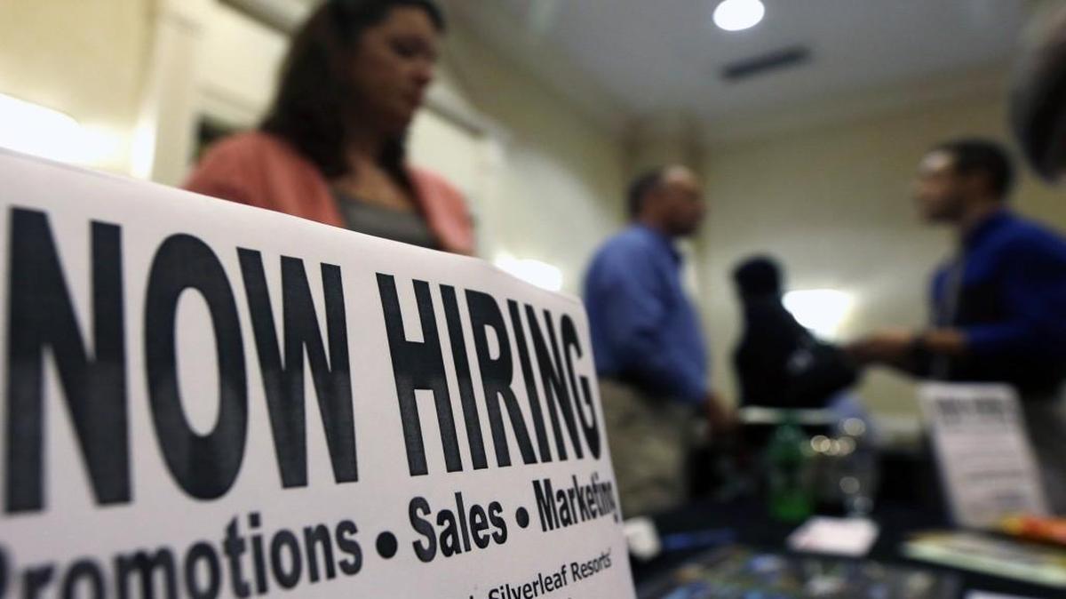 Total U.S. hiring faltered in August and September as manufacturers struggled with the impact of the strong dollar and weak growth overseas.