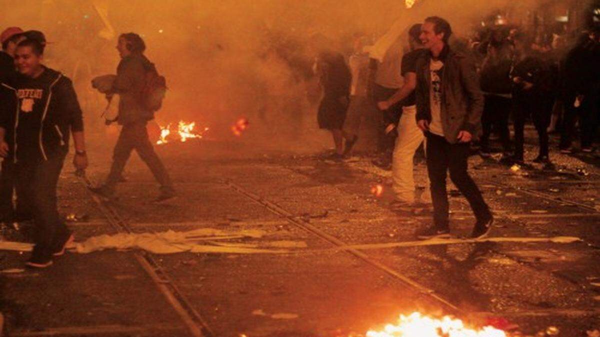 
Bonfires were set in the middle of Willie Mays Plaza outside AT&T Park in celebration of the San Francisco Giants’ World Series victory in 2012.
