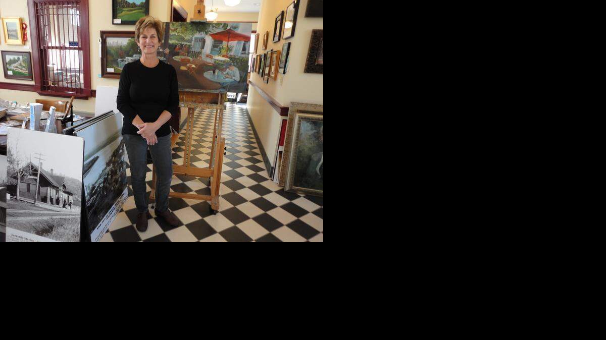 
Cathy Kline, owner of Cathy Kline Art Gallery, opened her business Nov. 1 in the historic Parkville Train Depot. The space had previously remained vacant except for the Parkville Chamber of Commerce, which occupied a part of the building.

