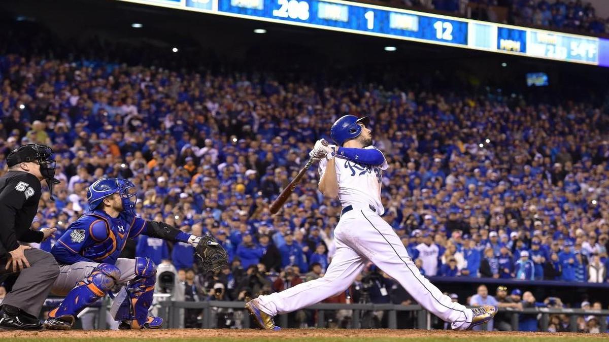 The Royals were the biggest sports draw in Kansas City according to a recent survey of area residents.