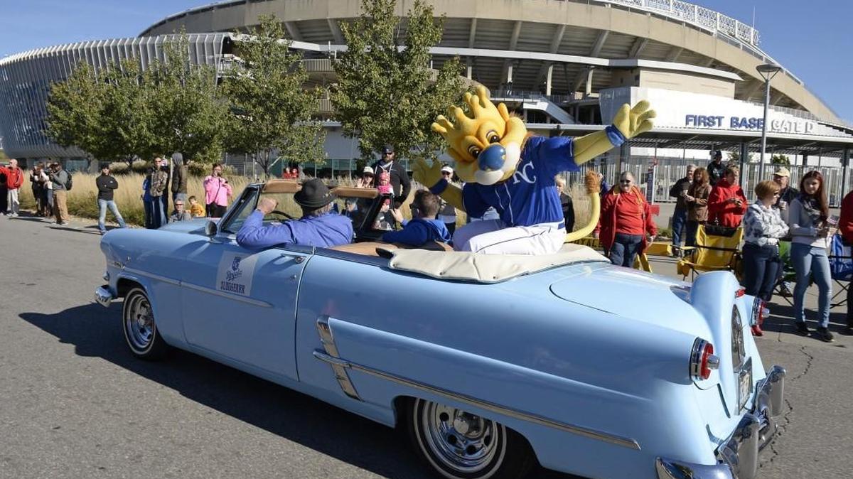 The Kansas City Royals, with mascot Sluggerrr, falls under the categorty of Arts, Entertainment and Recreation in our latest Data KC survey. The U.S. Census Bureau counts those categories in the Economic Census it conducts every five years. Everything from sports agents and talent promoters to theater companies and orchestras to golf courses, fitness centers and bowling alleys are included in that category.