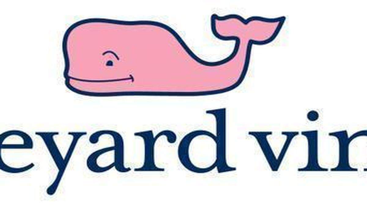 
Vineyard Vines is planning a June opening for its Country Club Plaza location.
