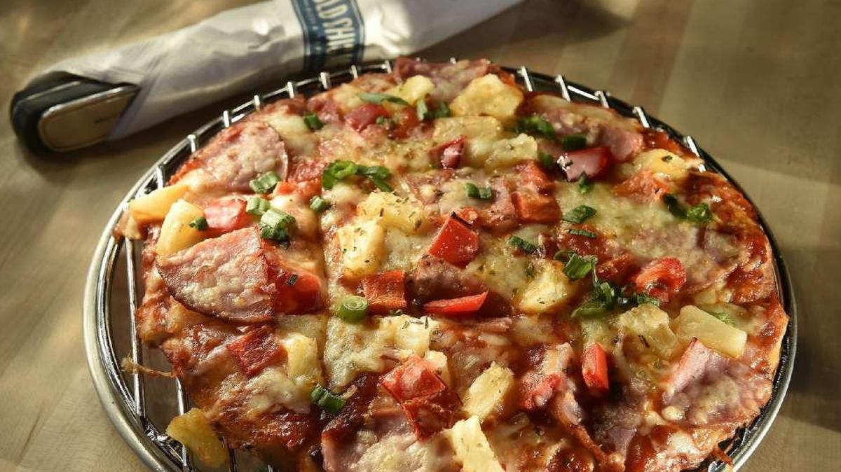 The Hawaiian pizza at Old Chicago.