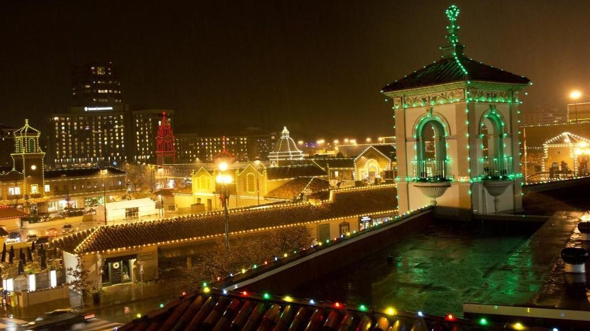 Lights on the Country Club Plaza.