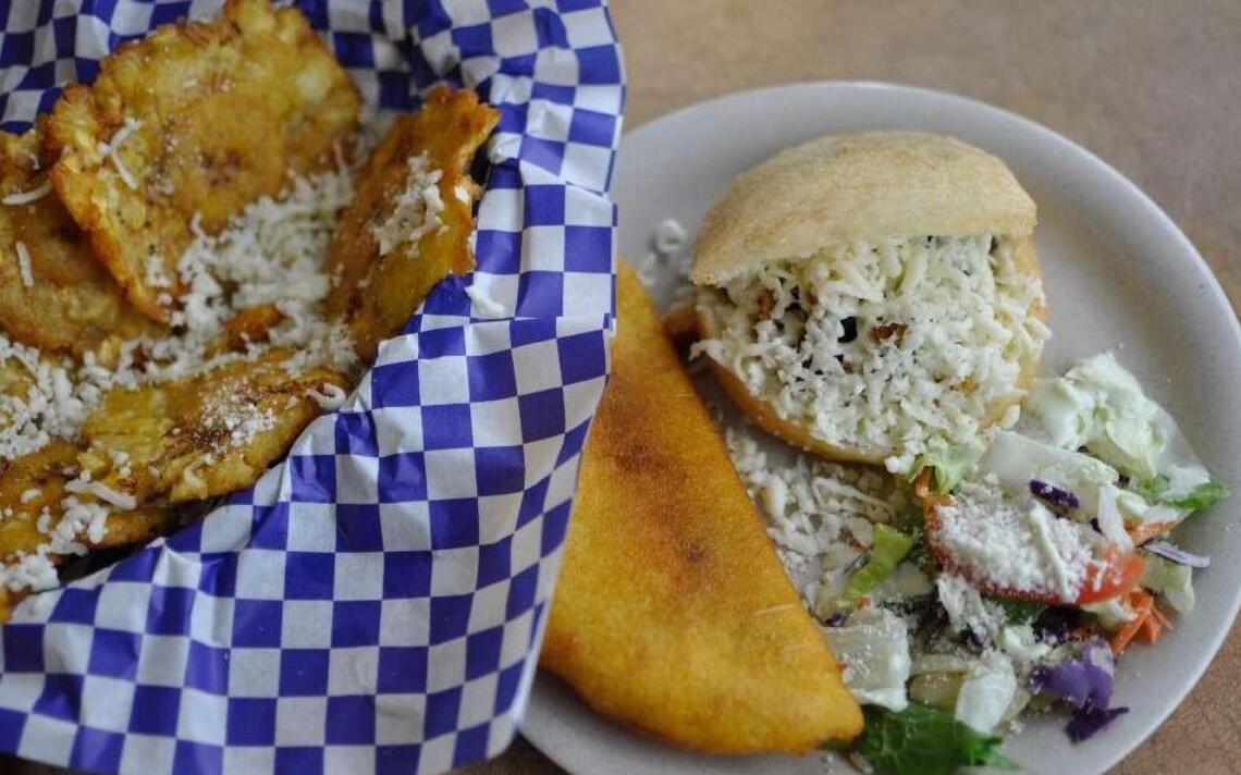 KC Royals star Salvador Perez loved this restaurant. Now it’s getting a new location