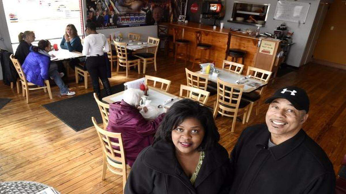 
Michelle and Marvin Russell have opened the NewzRoom Cafe across from Raytown High School at 6020 Blue Ridge Blvd. 
