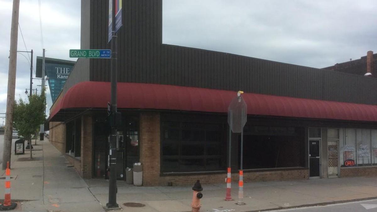 The corner building at 1501 Grand has been home to a couple of pizza operations.