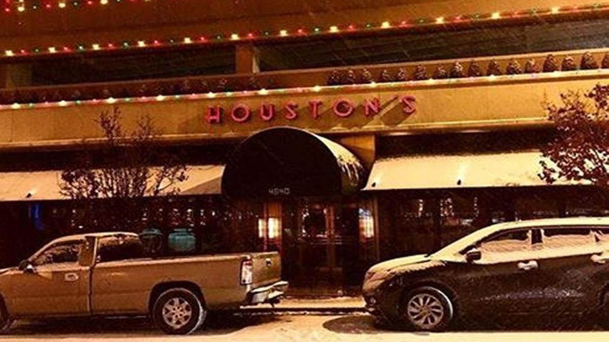 Houston’s at 4640 Wornall Road.
