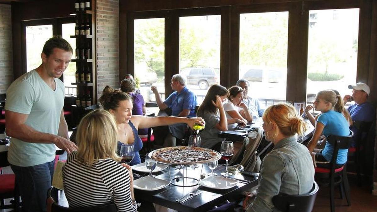The Coal Vines pizza and wine bar at 616 Ward Parkway on the Country Club Plaza will close at the end of business Sunday. The owners plan to remodel the space and reopen with their own concept this summer.