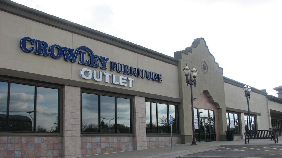 
Crowley’s new outlet store at 6327 W. 119th St., Overland Park.
