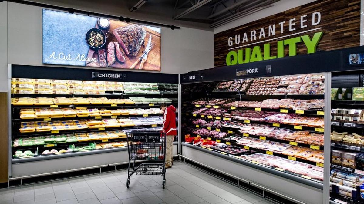 The Northland Aldi is one of the grocery stores closing early for Labor Day 2025.