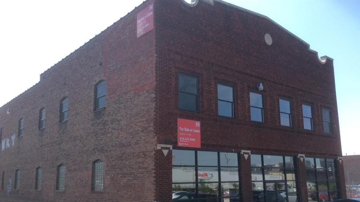 A building at 1707 Locust could be converted into a food hall with seven kitchens, two bars, a lounge and second floor outdoor deck.