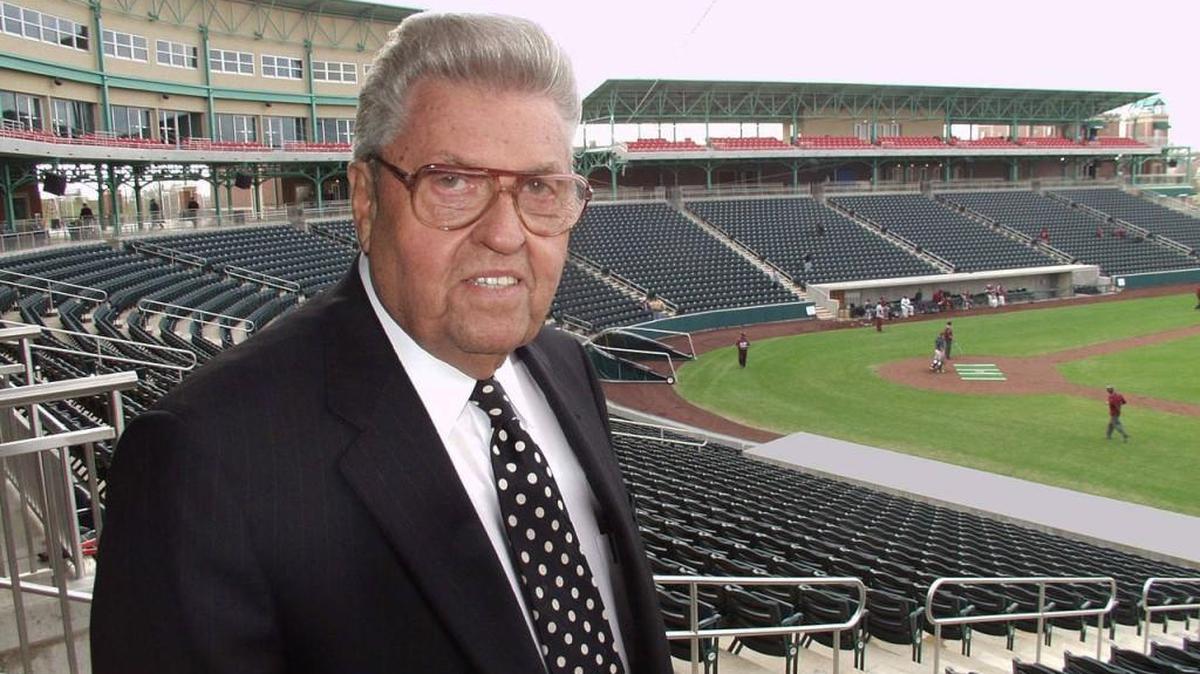 John Q. Hammons in 2004 at his 8,000-seat baseball stadium in Springfield, Mo.