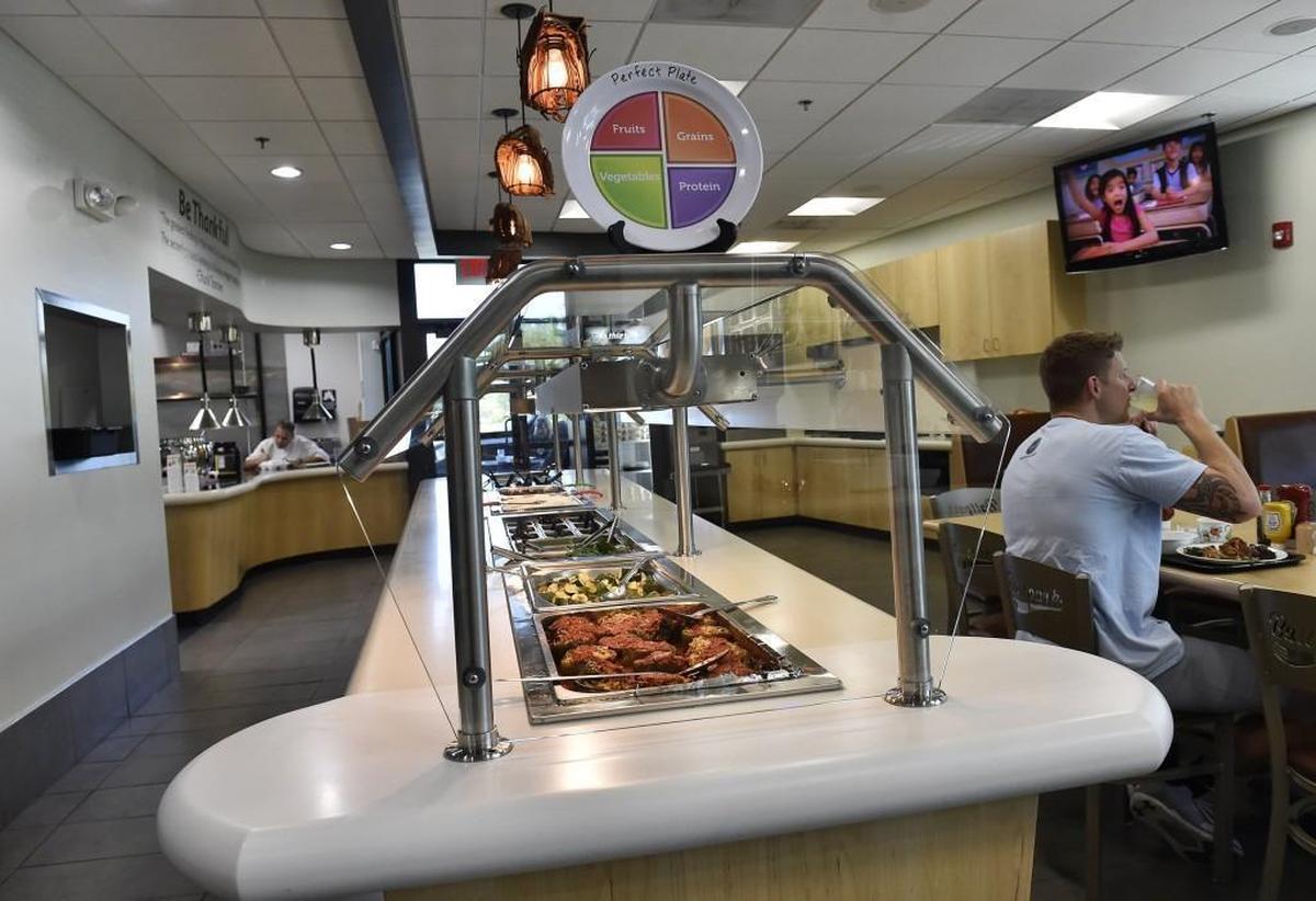 Free meals — breakfast, lunch and dinner — are just one employee perk at Pro Athlete Inc., a Kansas City company that sells baseball and softball bats and gloves online. On a recent Thursday, the lunch menu featured stuffed bell peppers, red wine-braised beef and lobster bisque.