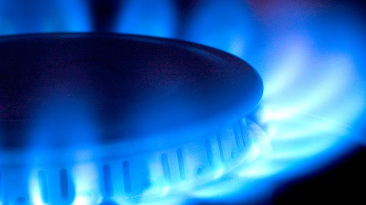 Kansas Gas Service now is expecting 17 percent average savings from last winter, rather than 10 percent, for its customers. The average December-through-March bills last winter for a household totaled $515, so this winter’s bills could be more than $85 lower.