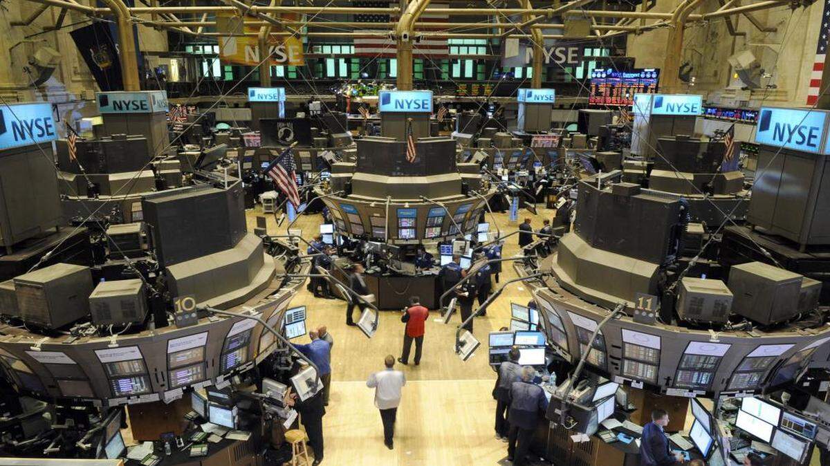 
In the “Flash Crash” on May 6, 2010, the Dow Jones industrial average plunged 600 points in five minutes.
