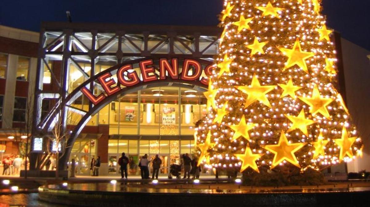 The Unified Government of Wyandotte County and Kansas City, Kan., last month sent out a solicitation for development firms to submit ideas for a convention center and an accompanying 225-room hotel at Village West.