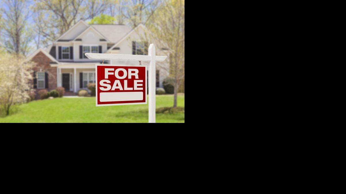 
The Kansas City Regional Association of Realtors said sales of new and existing homes totaled 3,086 last month, down 1 percent from July 2013. The average sales price for new and existing homes in July was $205,109, up 4 percent from the same month last year.
