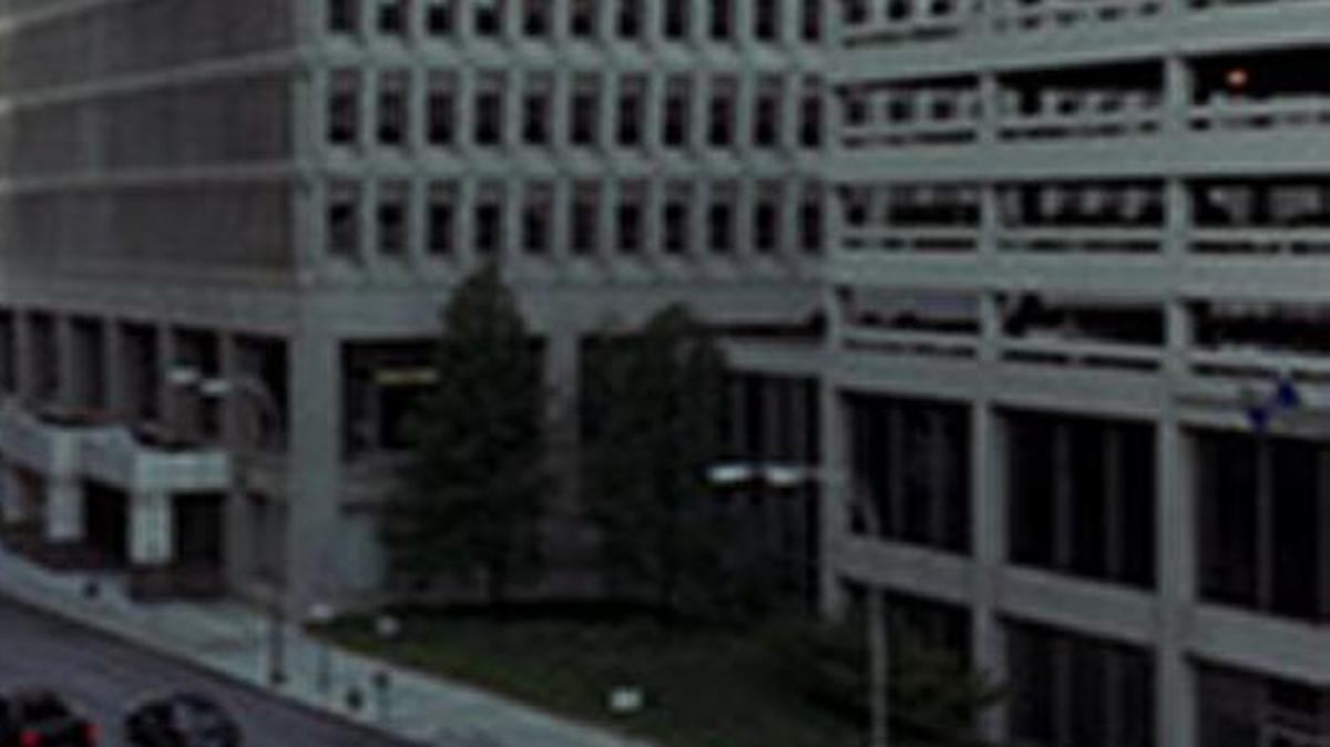 Ten Main Center is about 60 percent occupied in downtown Kansas City. Owners would like to renovate the office tower with apartments on the upper floors.