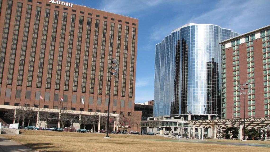 The downtown Marriott hotel, along with the nearby Muehlebach, want the city to help finance room renovations. The hotel’s owners say it could help open 1,800 brand-new rooms near the city’s convention facilities when the planned Hyatt opens.