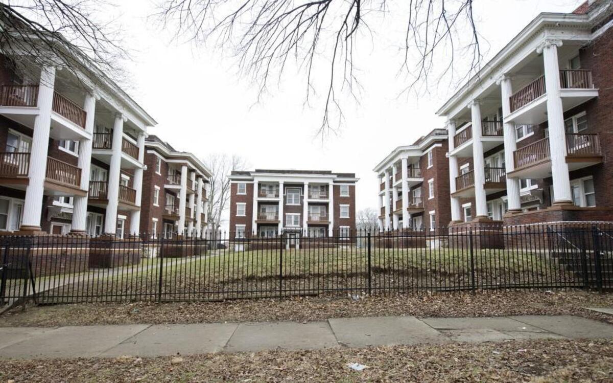 A five-building Colonial Court vacant apartment complex in the 500 block of Maple Boulevard has been acquired by the Kansas City University of Medicine and Biosciences that has intentions to demolish the buildings as part of the college’s expansion plans.